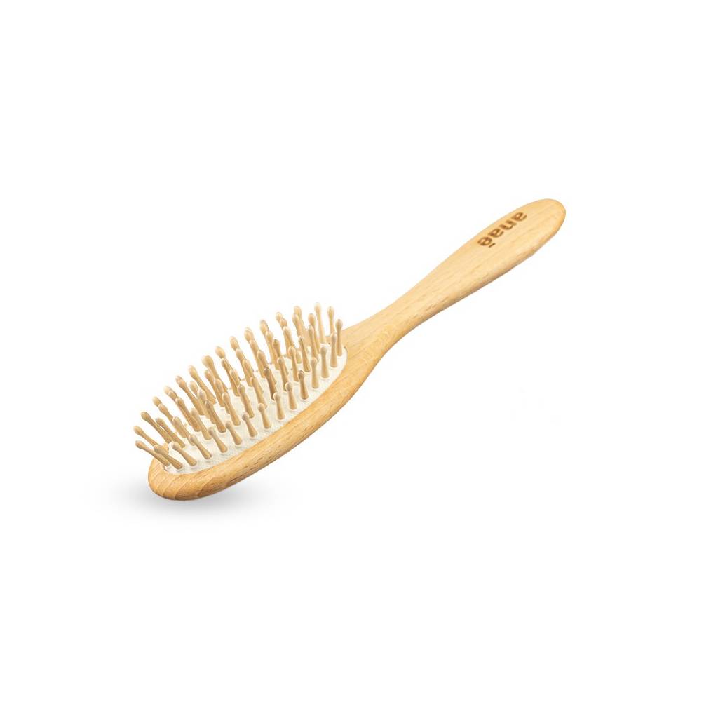 Small bristle hairbrush