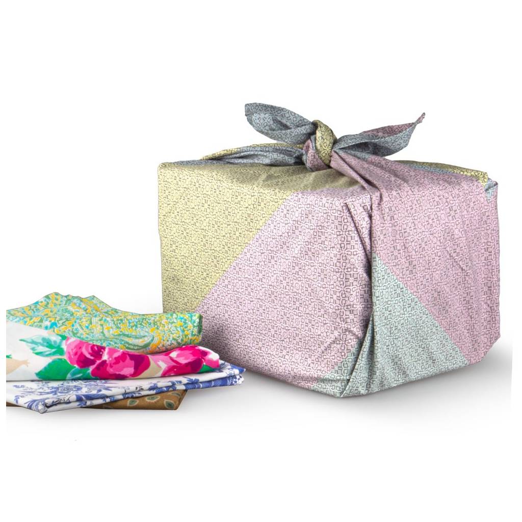 cadeau emballé furoshiki