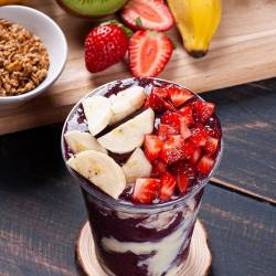 Exemple de smoothie à la poudre de baies d'açai Essence Box