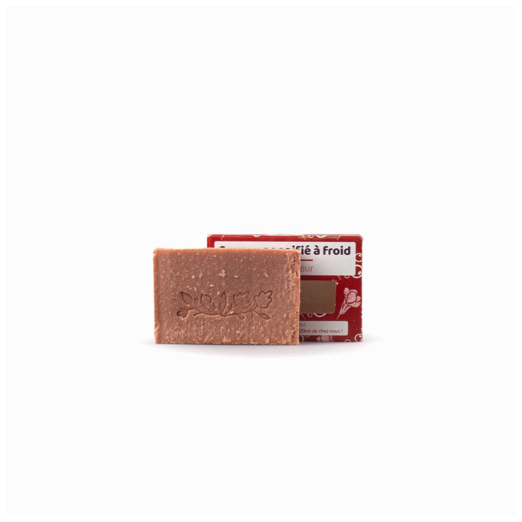Lamazuna - Savon saponifié à froid spécial douceur. Lamazuna - Savon saponifié à froid spécial douceur.