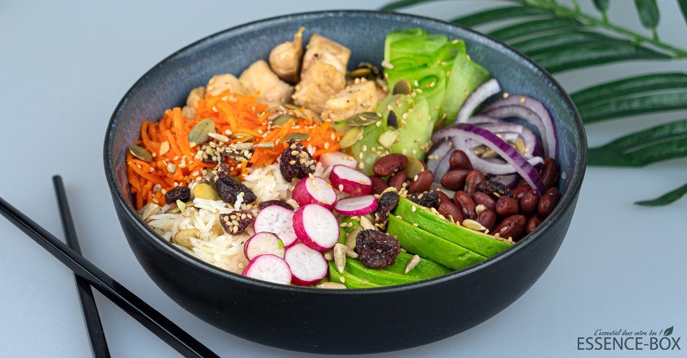 Recette de poke bowl au poulet - Marie Claire